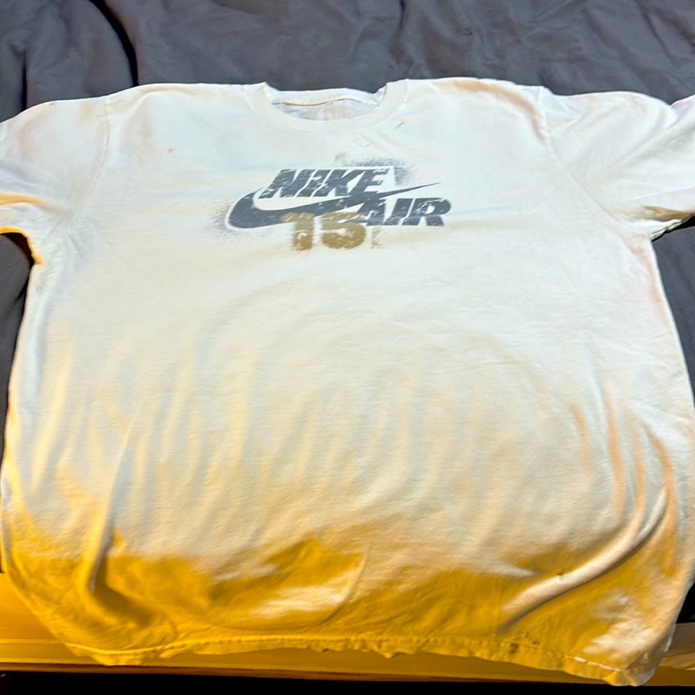 Men’s Large Nike Tshirt